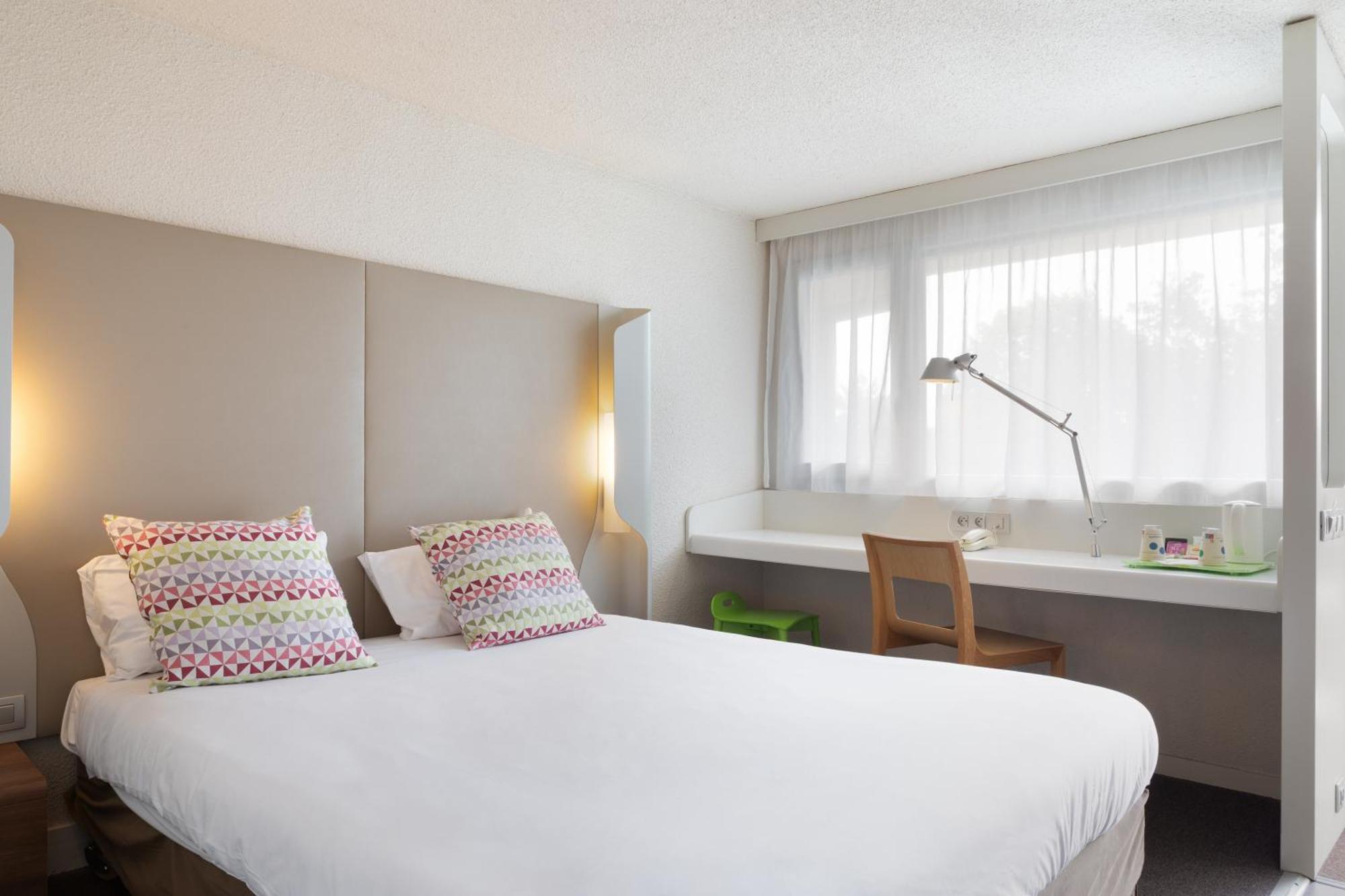 Hotel Campanile Créteil - Bonneuil Sur Marne Extérieur photo
